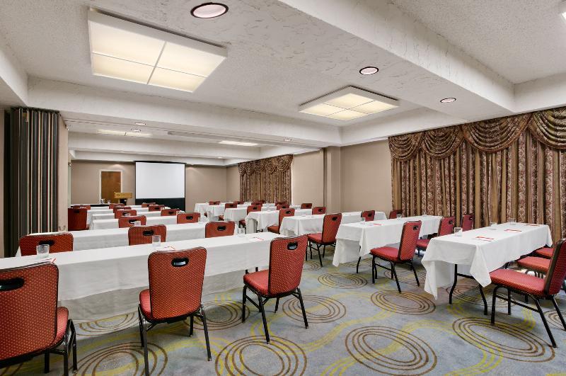 Crowne Plaza Columbus North - Worthington By Ihg Hotel Kültér fotó